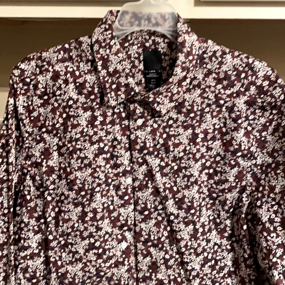 Slim fit H&M Medium maroon/white and black flowers